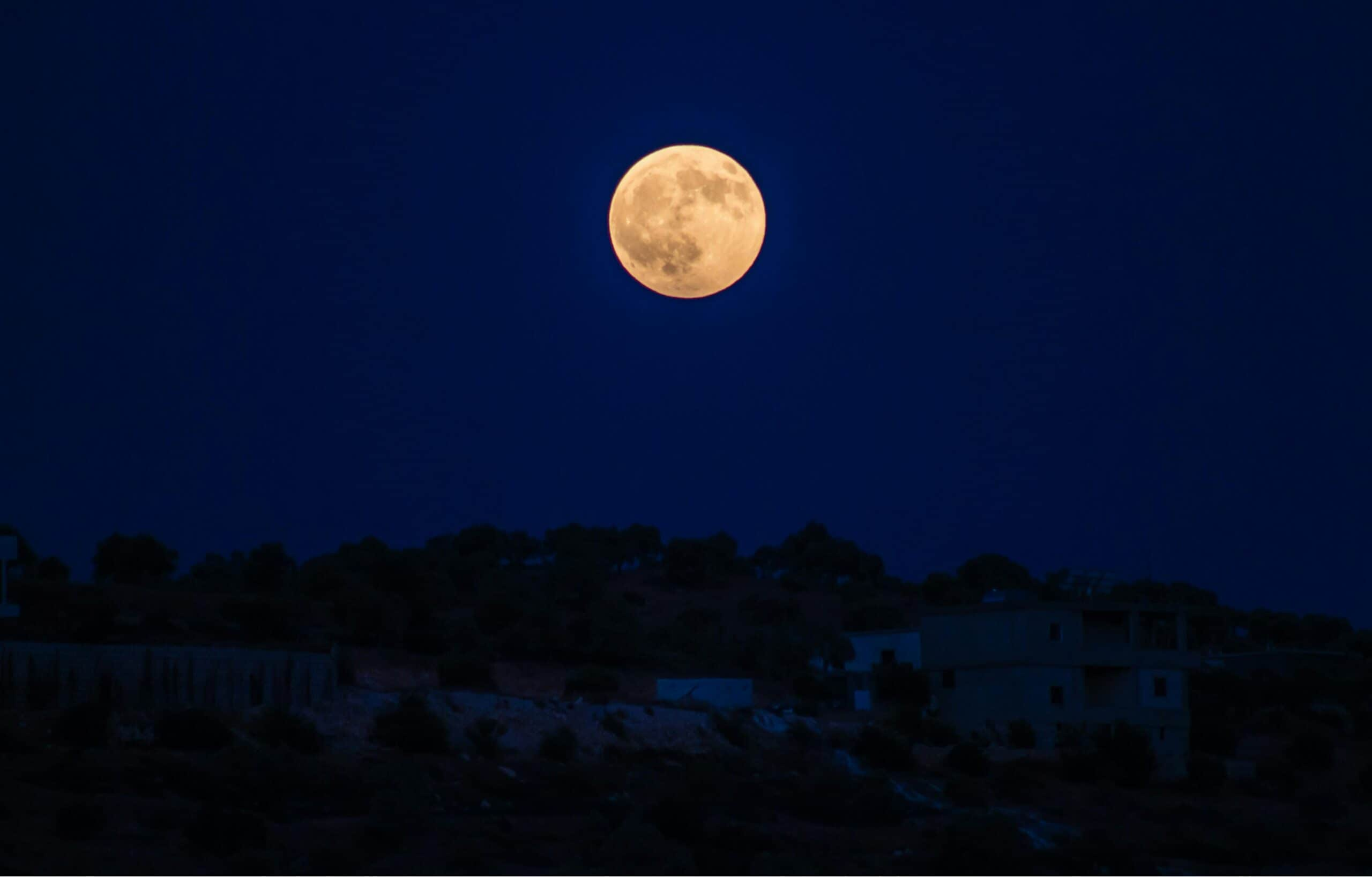 Luna Piena in Vergine del 24 febbario: i rituali per celebrarla