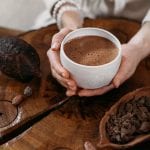 Cerimonia del cacao, il rituale sacro per connettersi con sé stessi e aprire il cuore agli altri